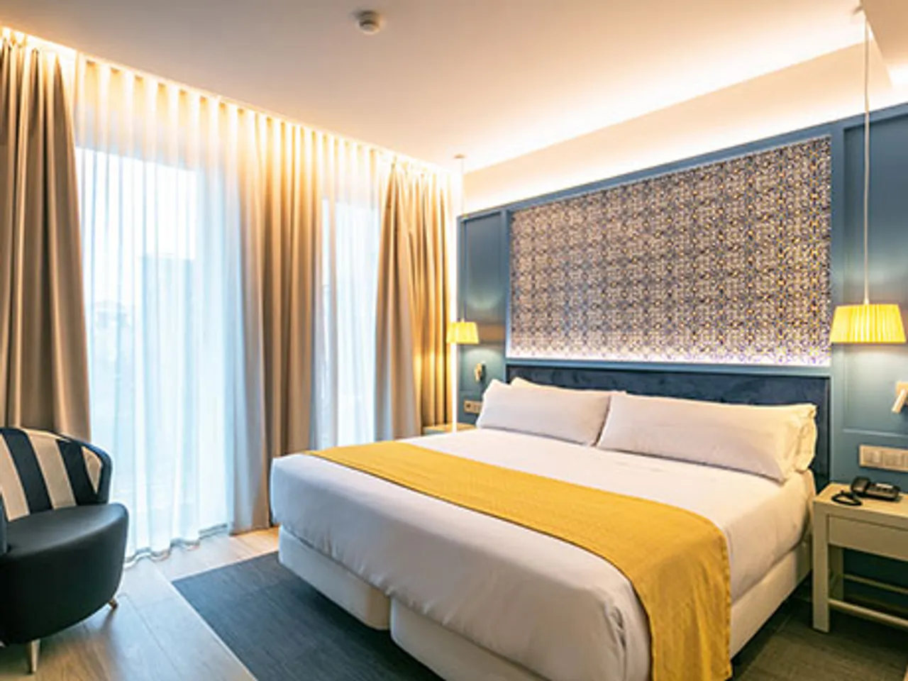 Hotels and banquet halls to be used for covid treatment in Mumbai, Delhi