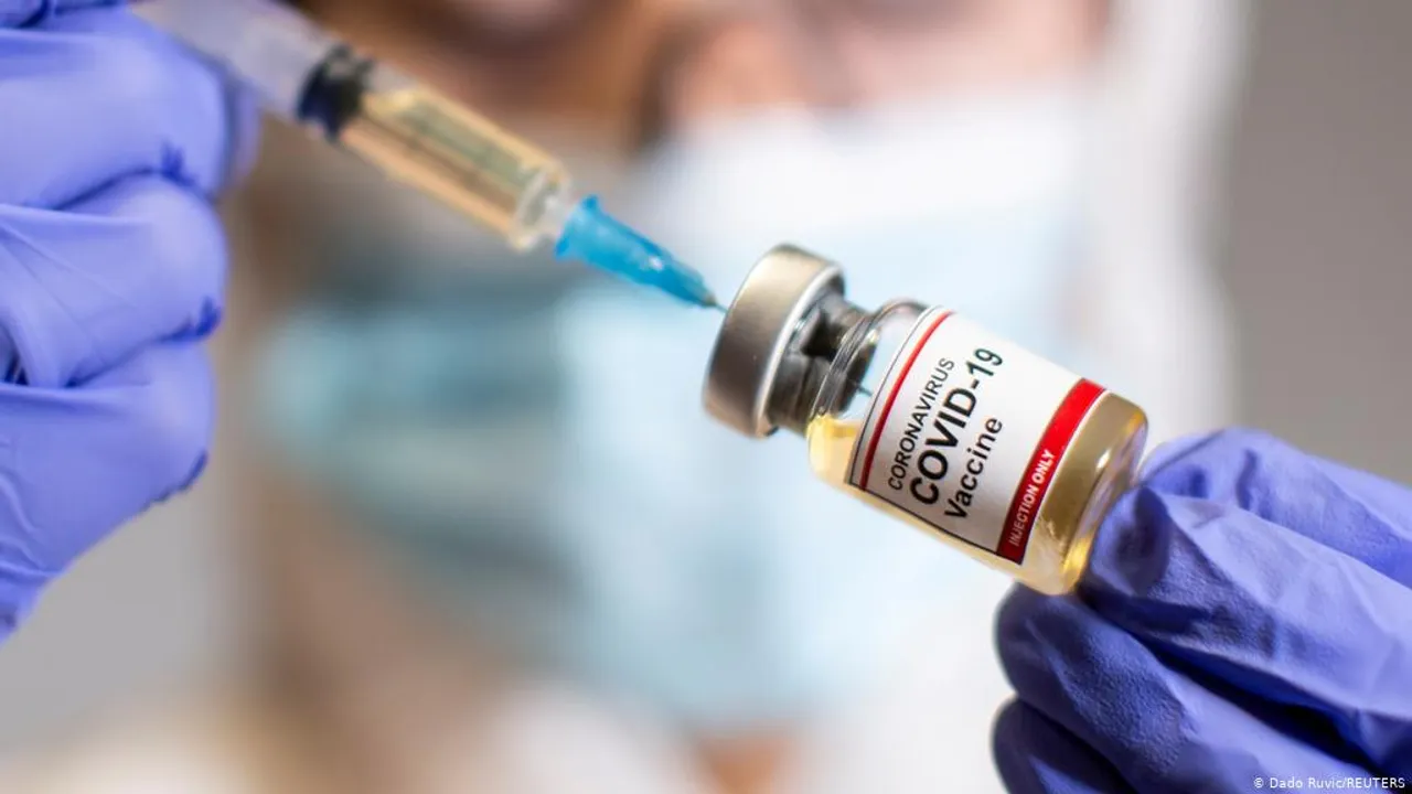 Online registration not mandatory, govt says all adults eligible for 'walk-in' vaccination