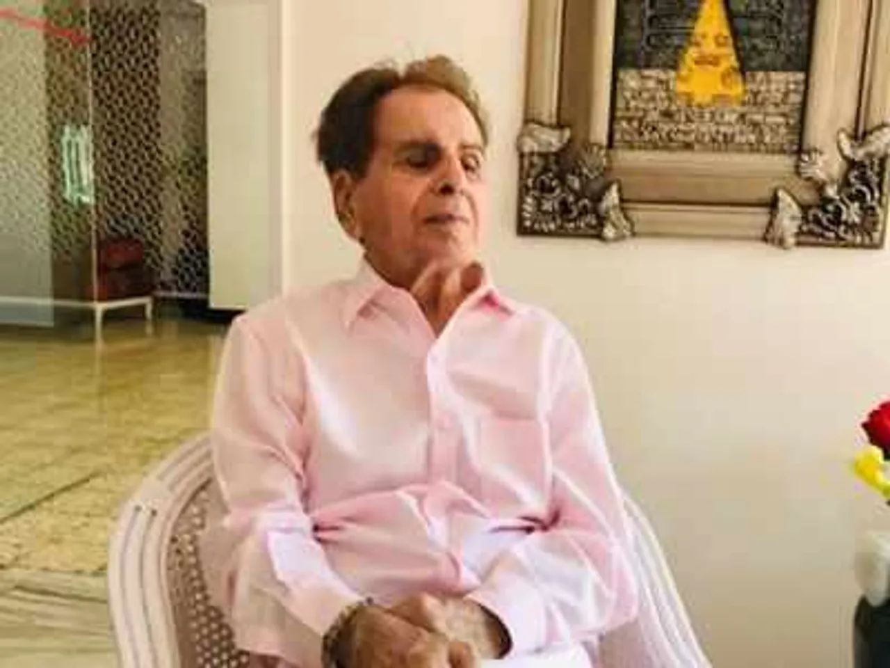 Dilip Kumar on oxygen support, stable: Doctor shares health update