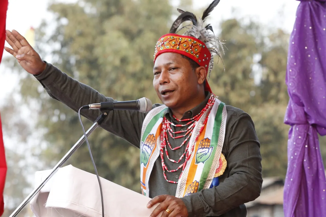 Meghalaya: CM Mukul Sangma, 11 other MLAs join TMC