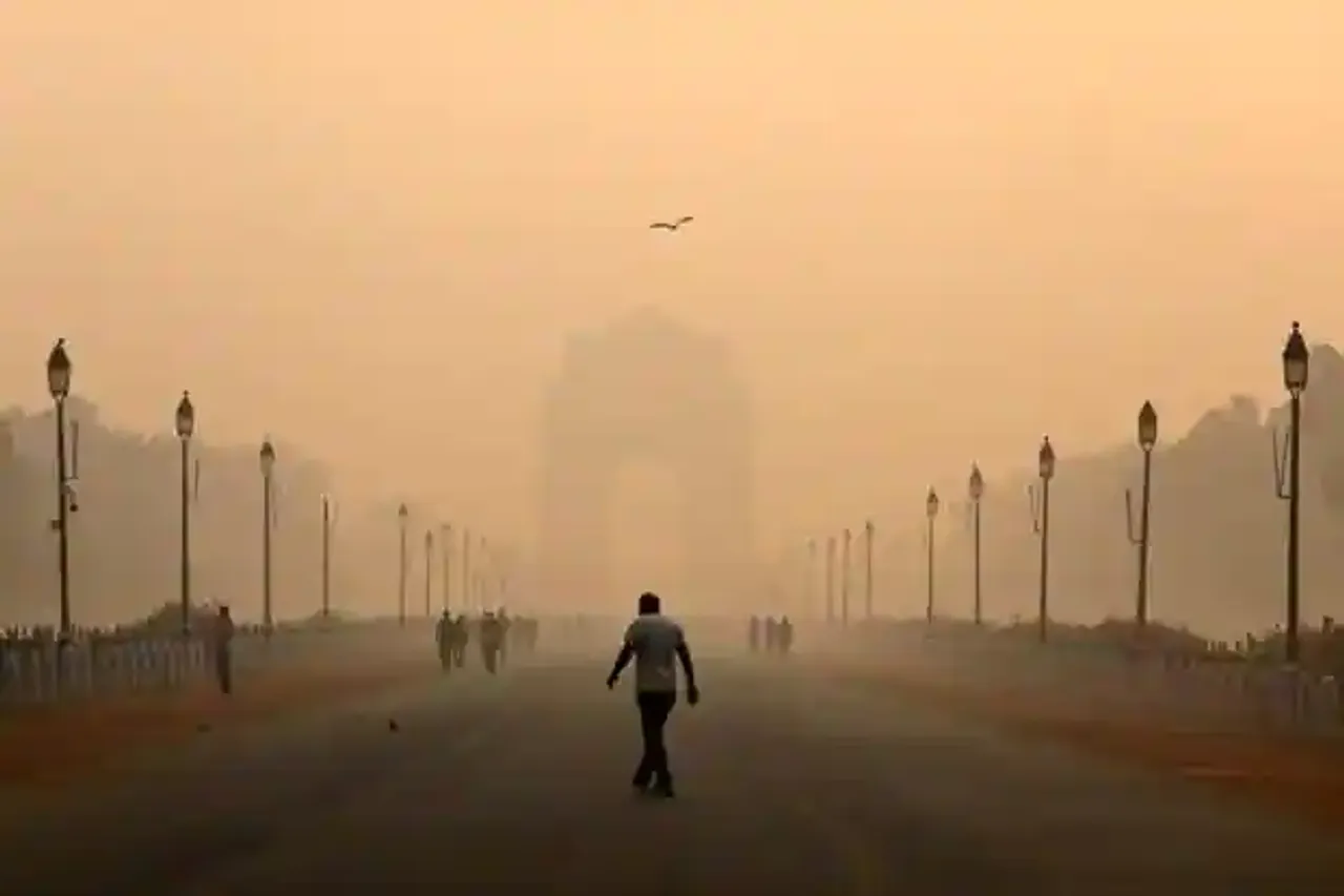 Delhi's air quality dips to 'very poor' ahead of Diwali