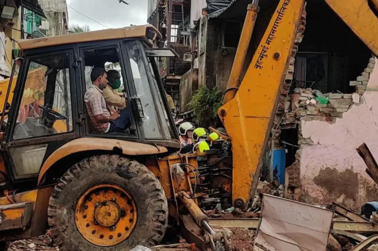 Andhra Pradesh: Two children die after building collapses in Anantapur