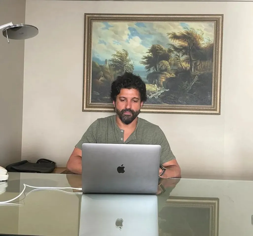 Are Ritesh Sidhwani-Farhan Akhtar hinting at a Don 3 in the making?!