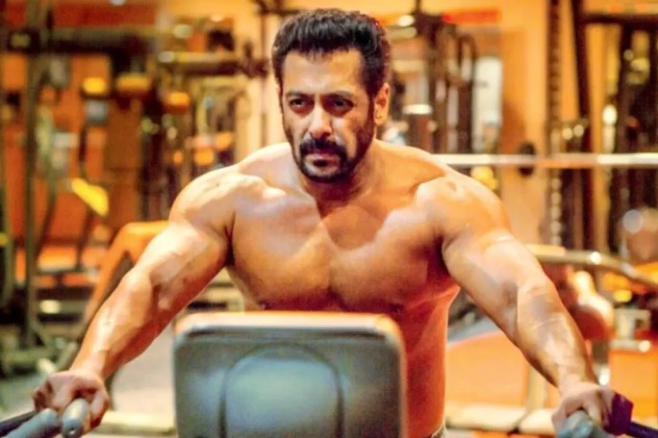 Salman Khan Meet Police Commissioner
