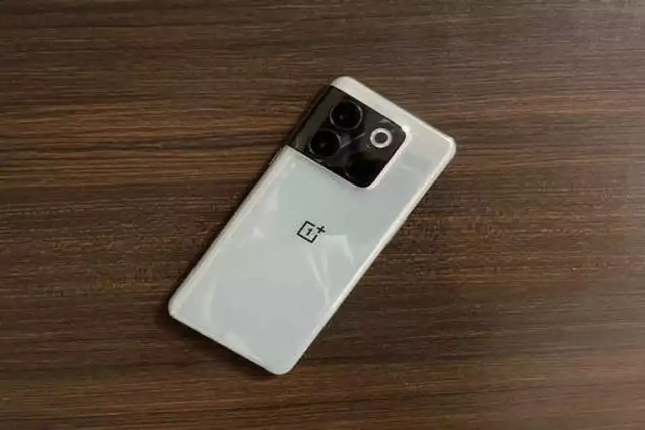 OnePlus 10T