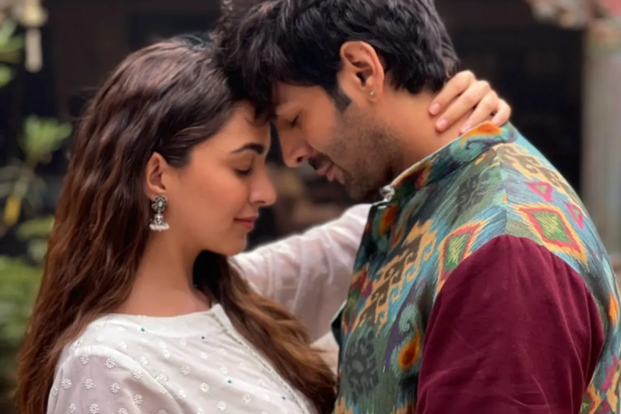 Kartik & Kiara's lovely Pose