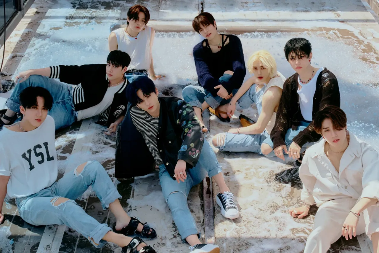 Stray Kids