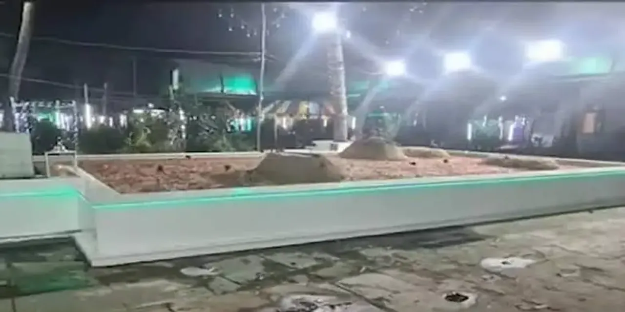 yakub menon grave