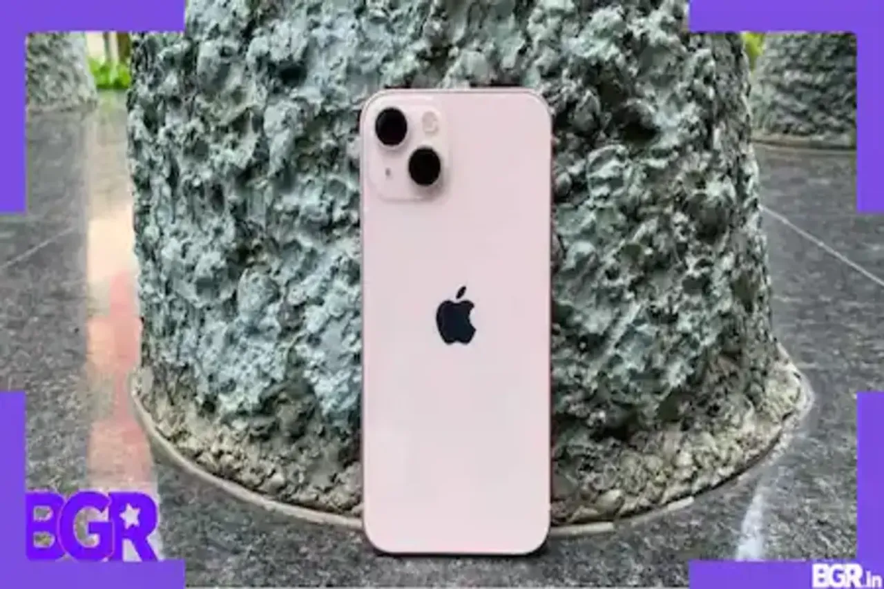 Apple iPhone 13