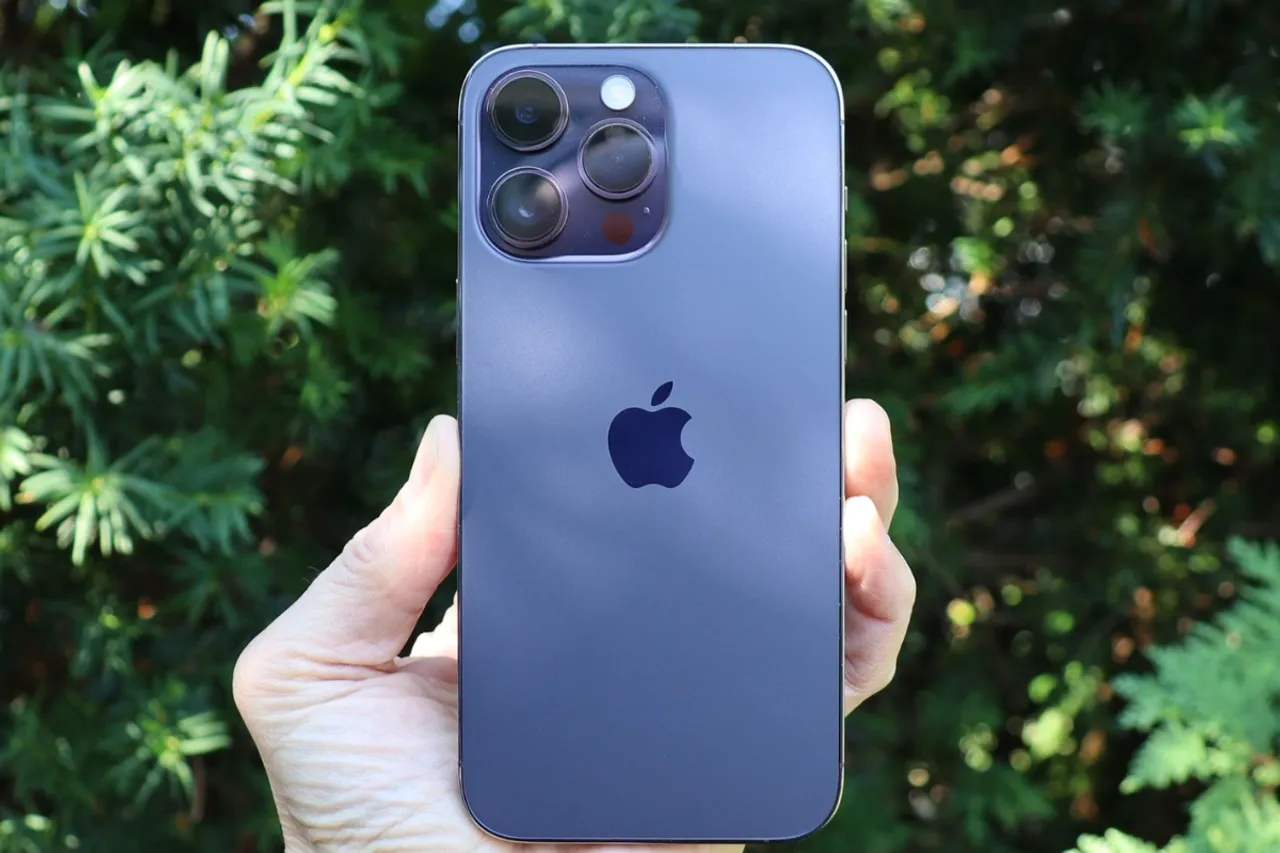 iPhone 15 Series: