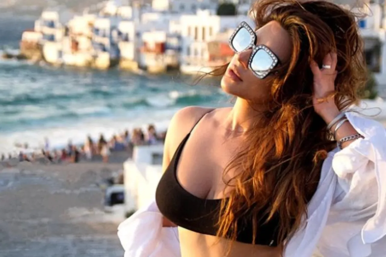 Shama Sikander