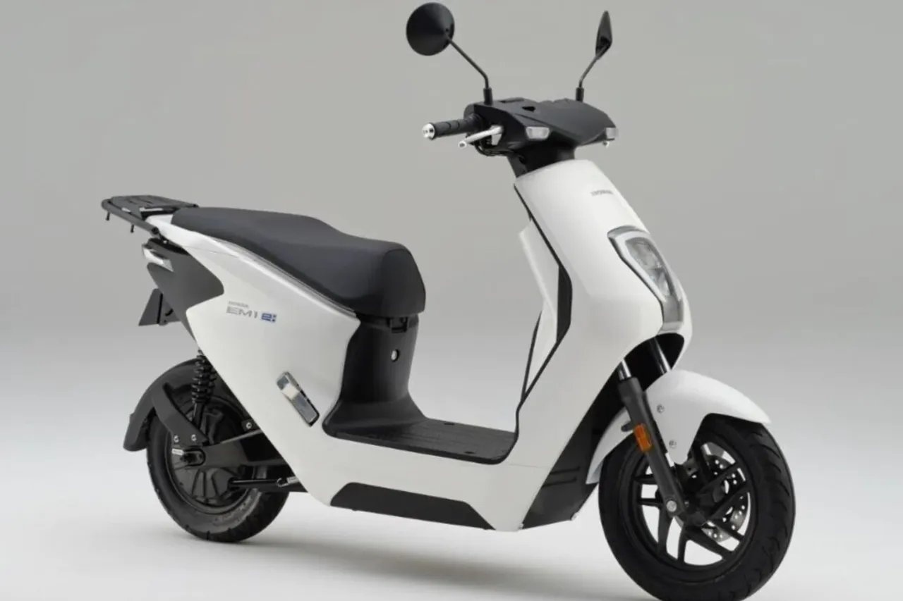 Honda EM1