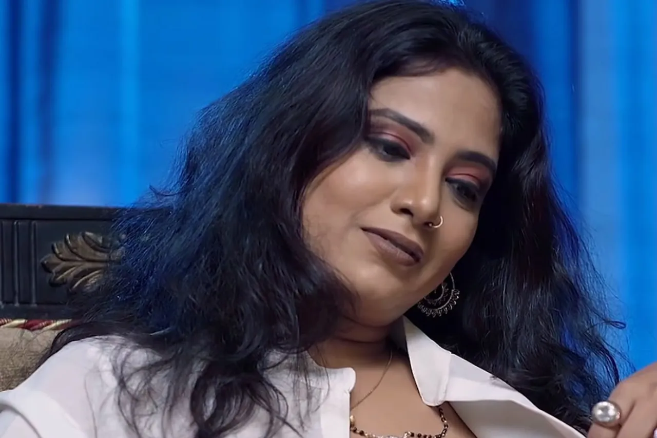 Kavita Bhabhi on ULLU
