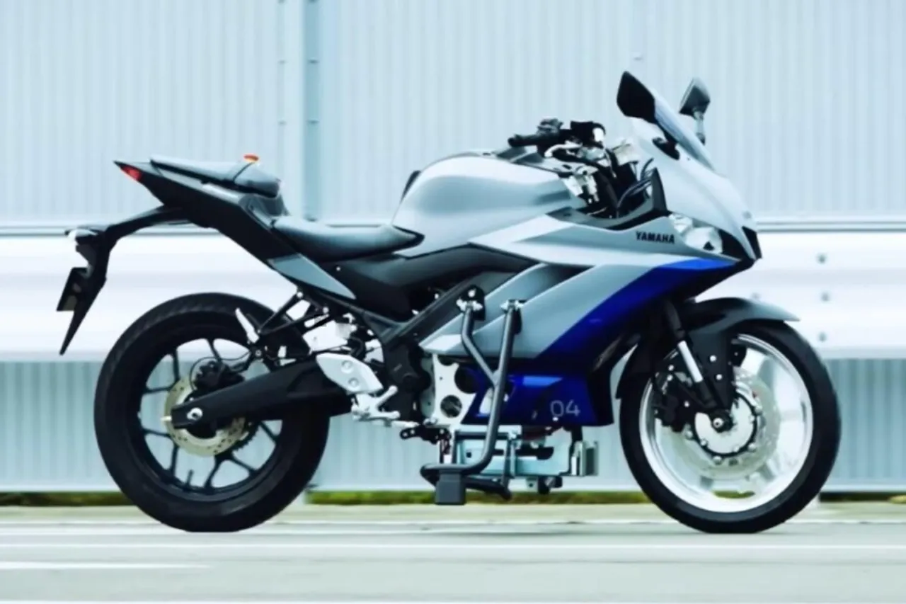 Yamaha R3