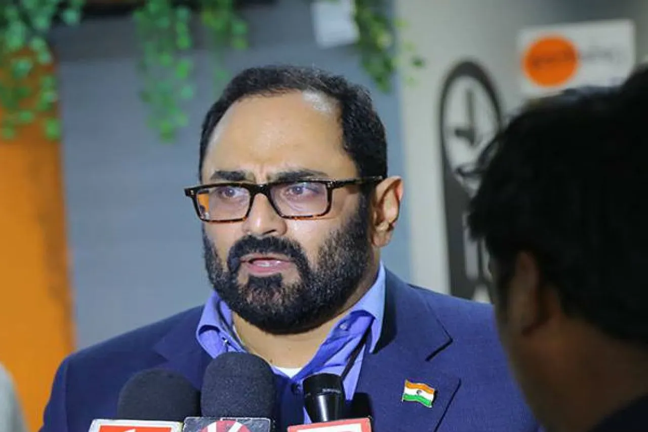 IT Minister criticises WhatsApp for displaying an erroneous map of India in a shared video; platform deletes content and issues apology