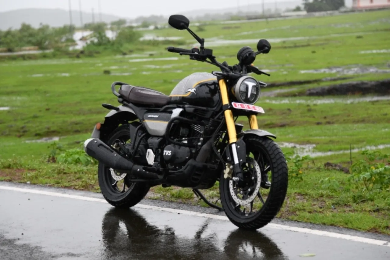 TVS Ronin 225