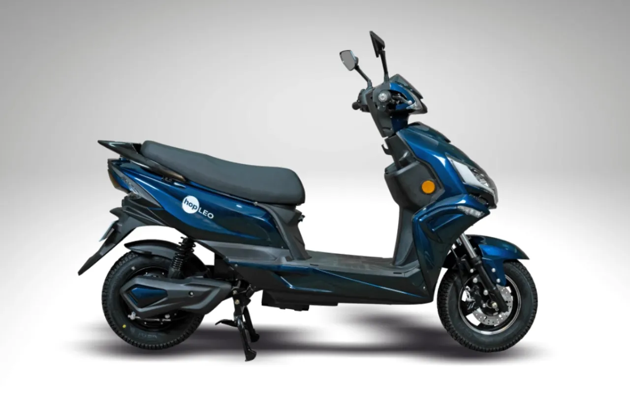 Hop Leo electric scooter