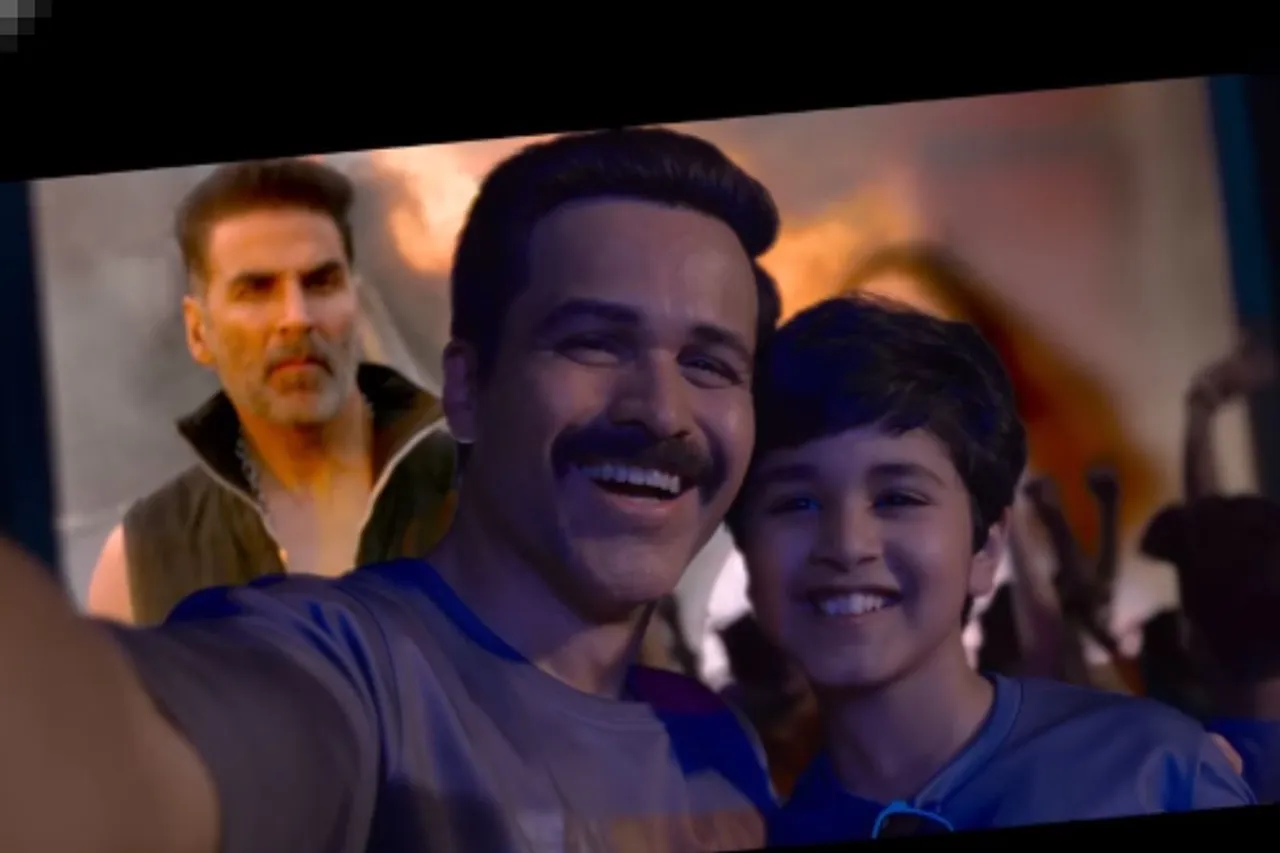 Selfiee Trailer