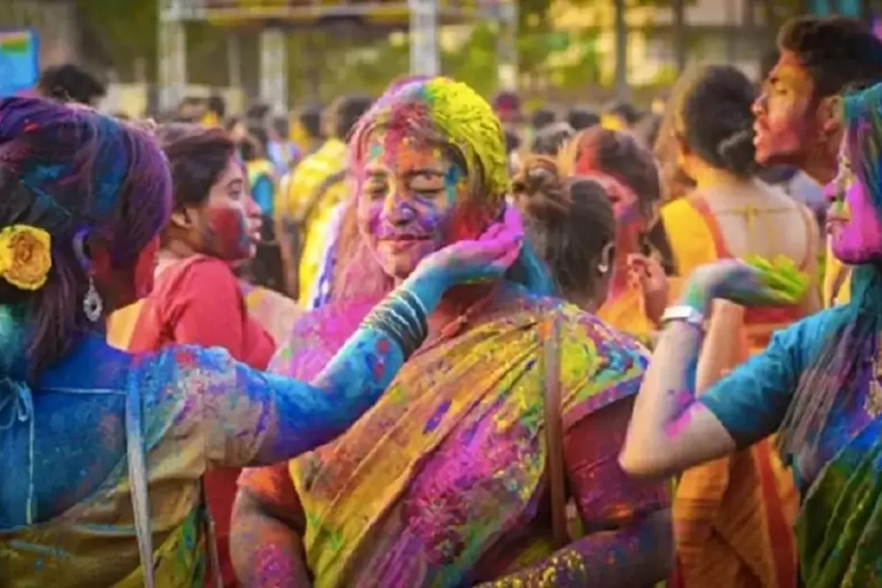 Holi 2023