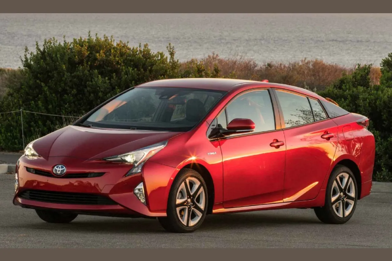 Toyota Prius PHEV