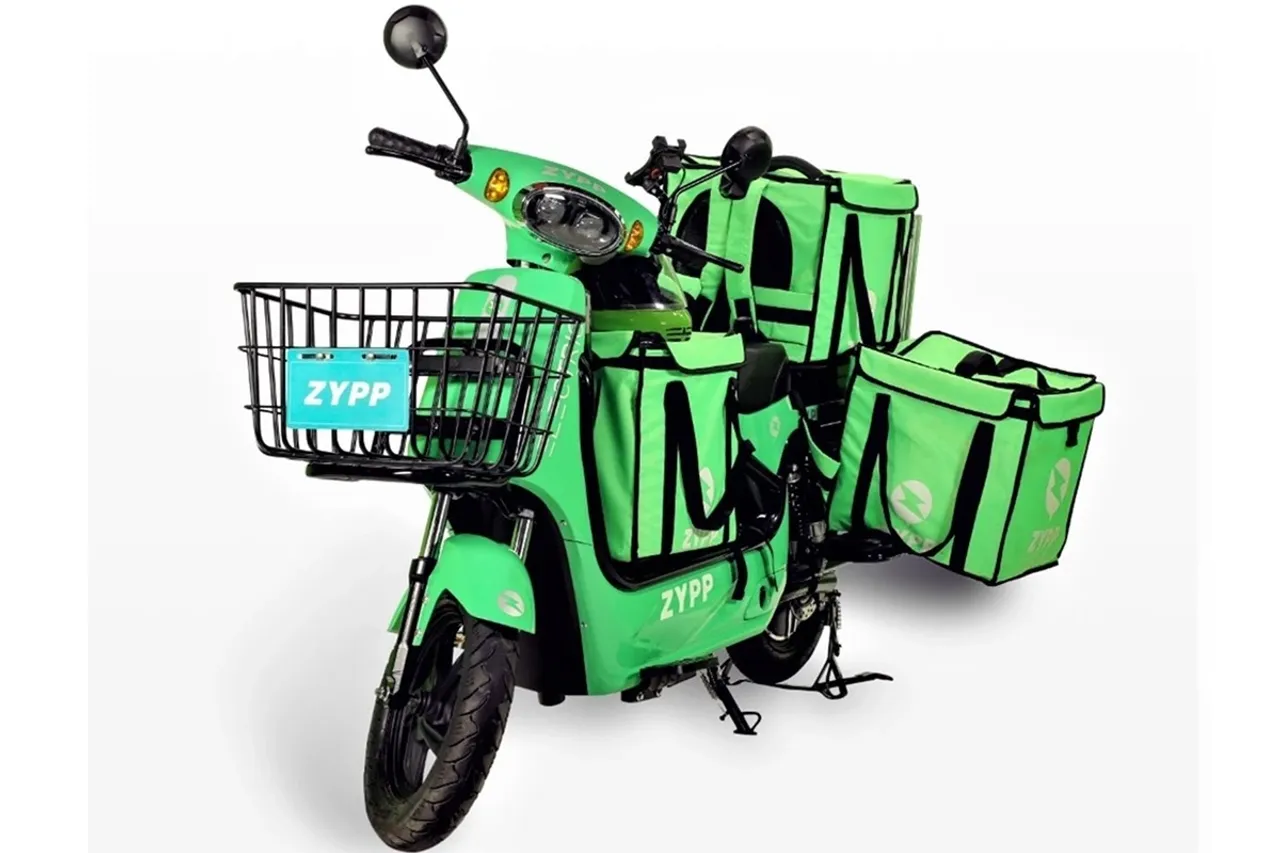 Zypp Cargo EV Scooty