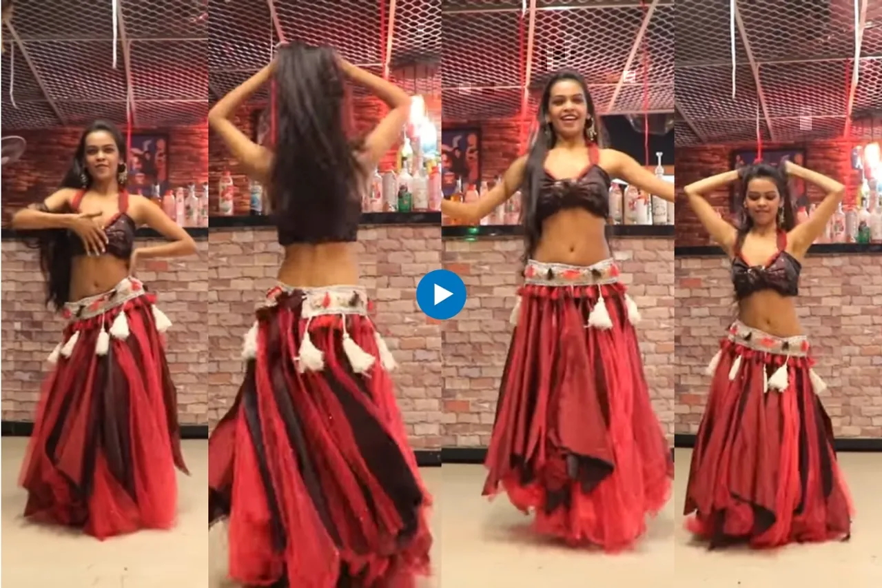 Viral girl dance