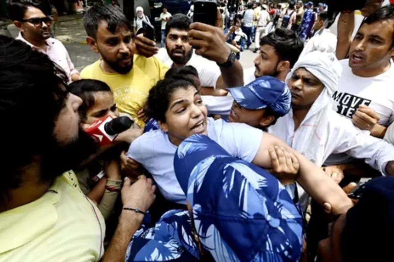 Wrestlers detained