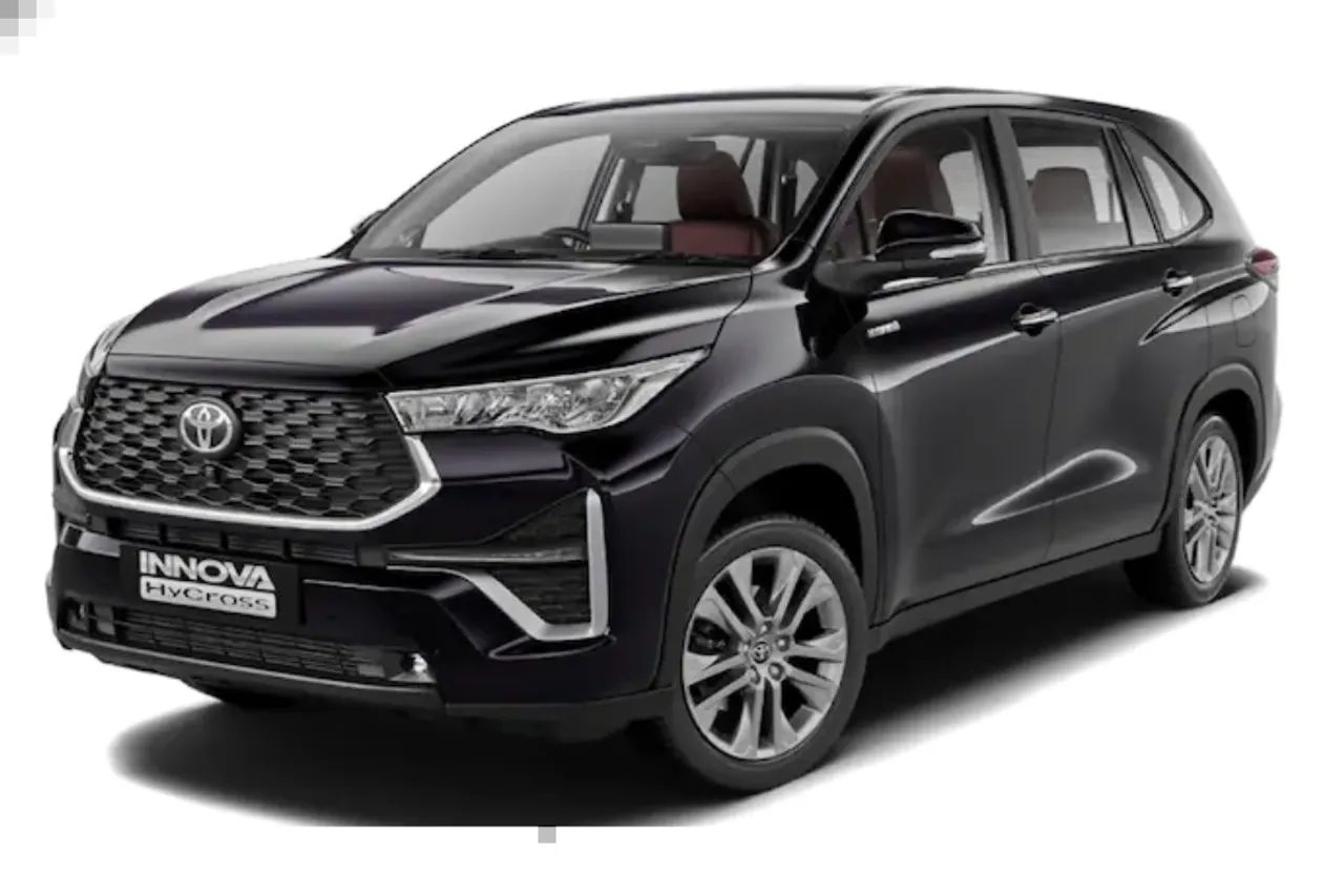 Toyota Innova Hycross