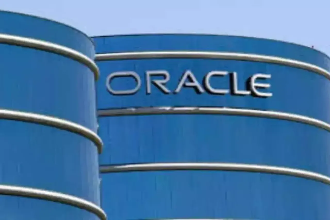 Oracle lays off