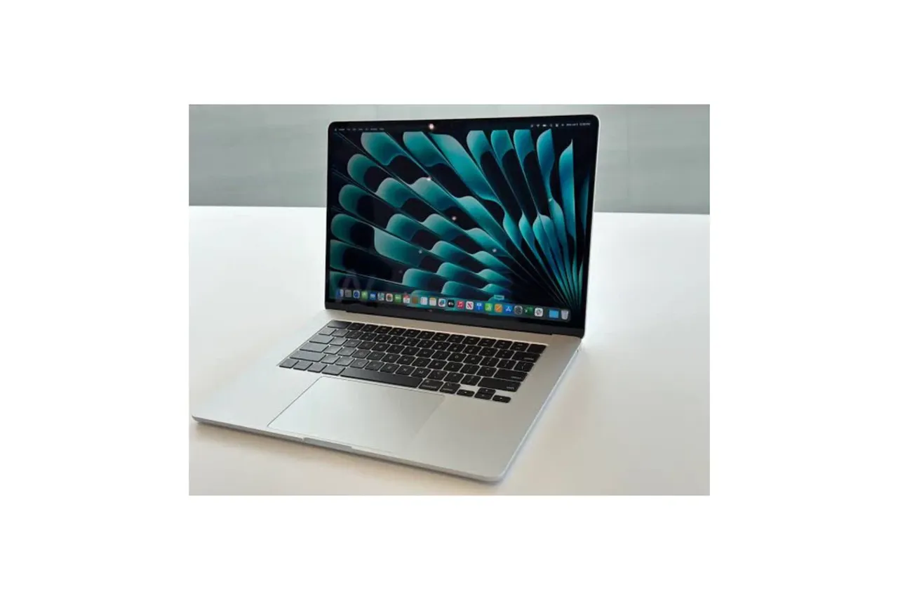 Apple MacBook Air 15 2023 Laptop