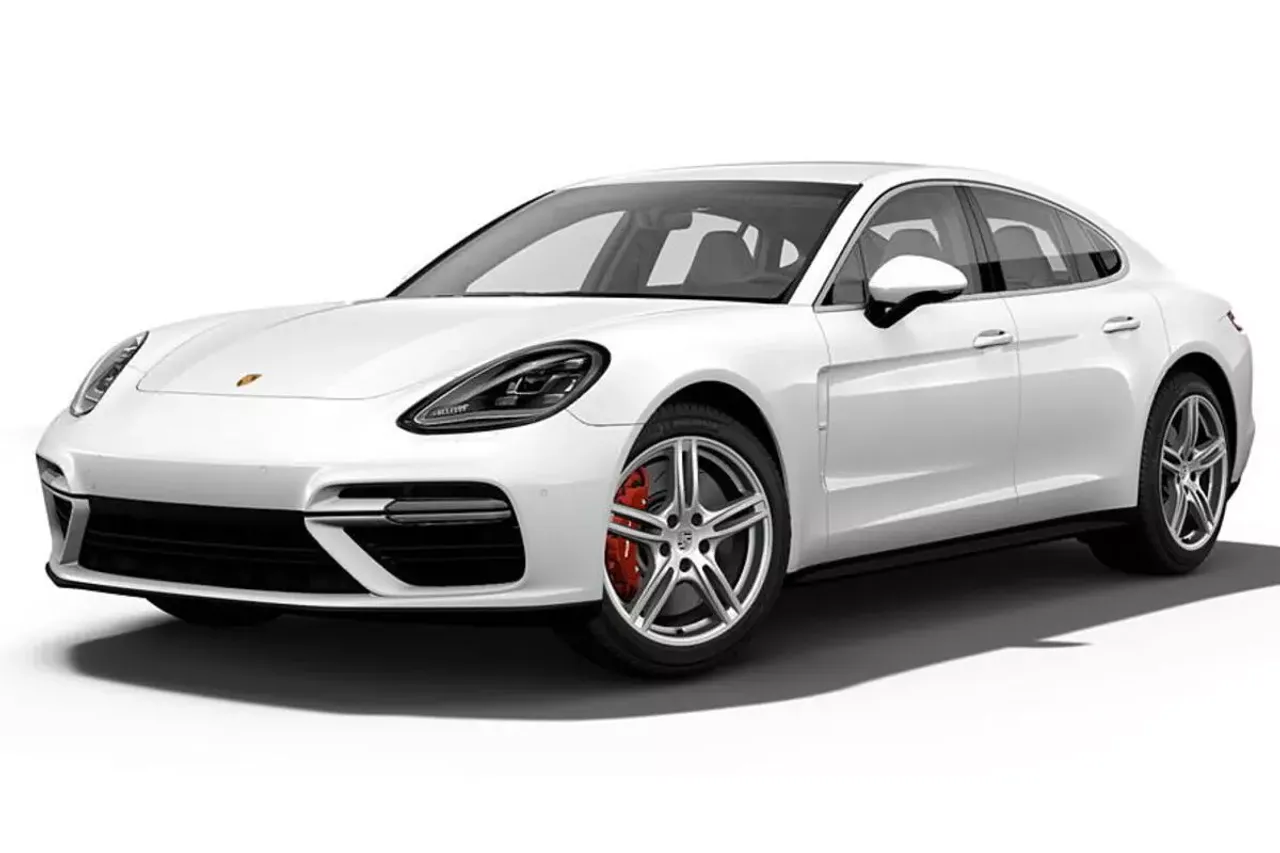 Porsche Panamera Car