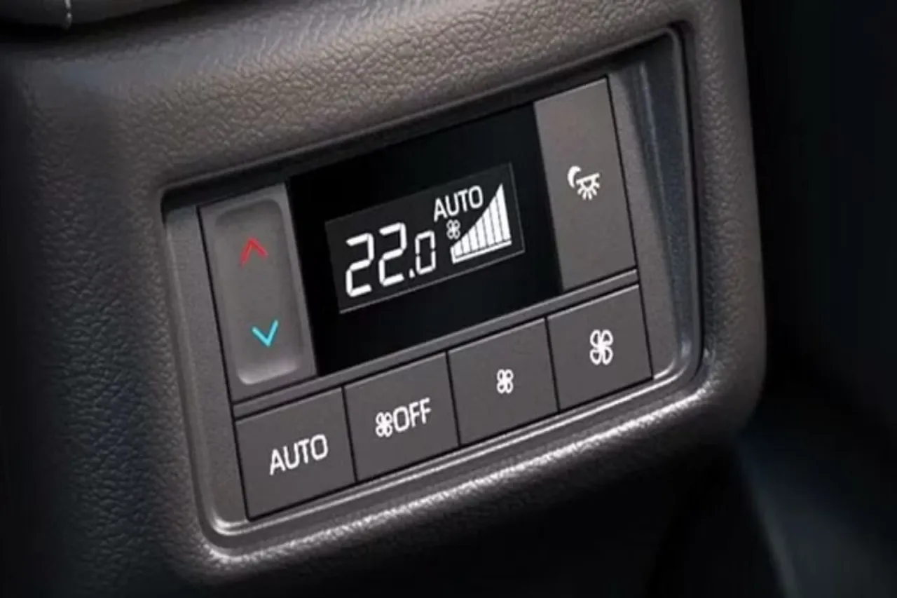 5 SUVs with Dual AC