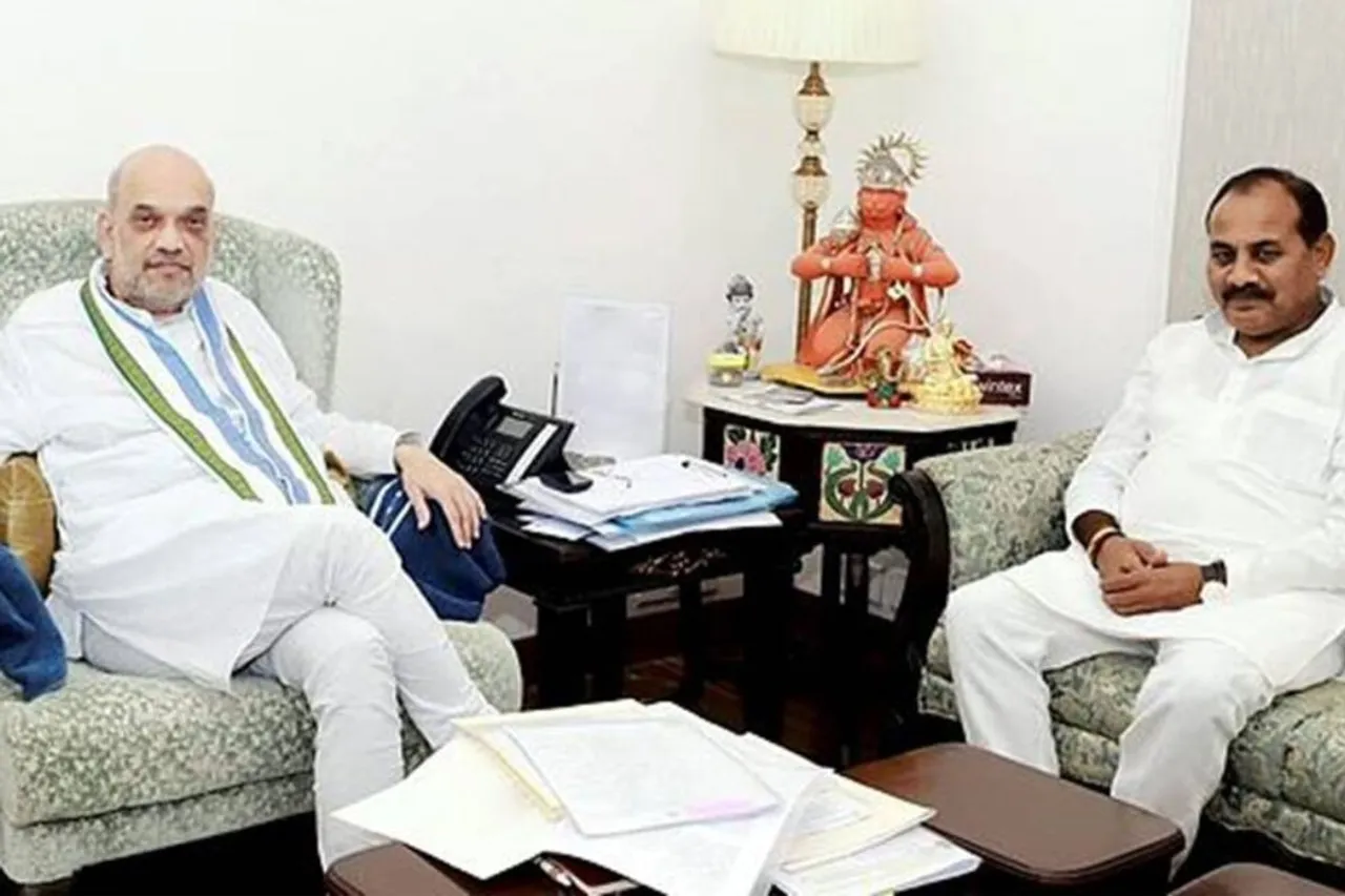 Dara Singh joins BJP