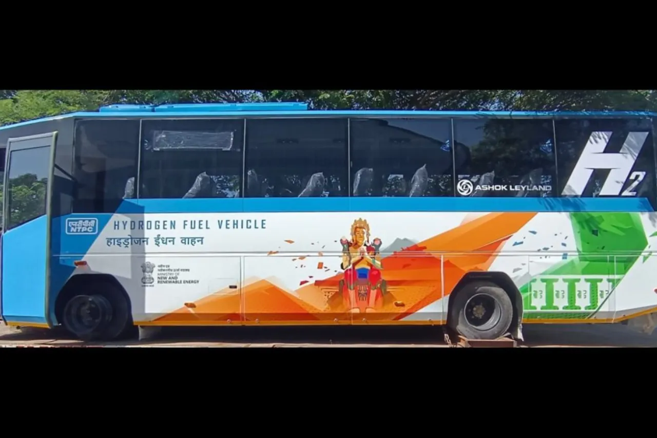Hydrogen Powered Bus
