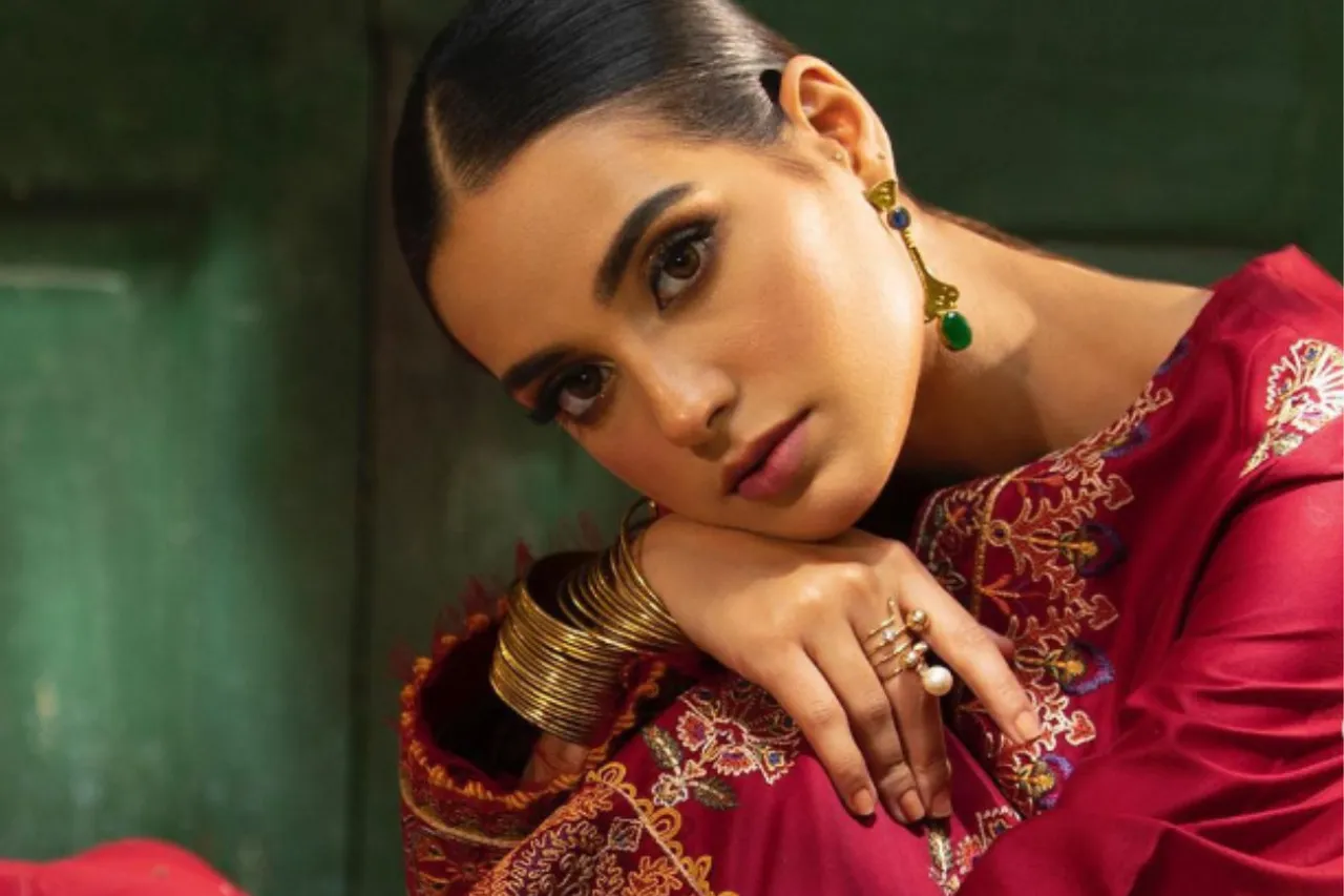 Top 5 Pakistani Drama of Iqra Aziz