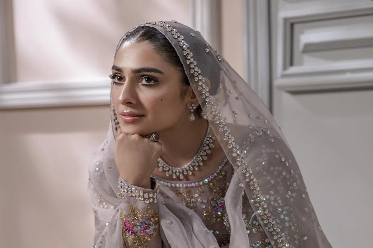 Top 5 Romantic Pakistani dramas of Ayeza Khan