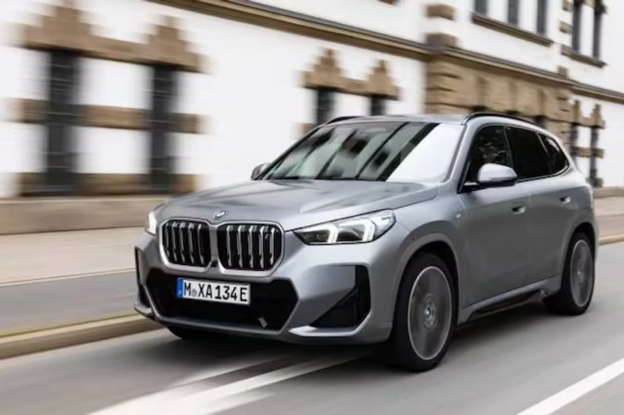 BMW iX1