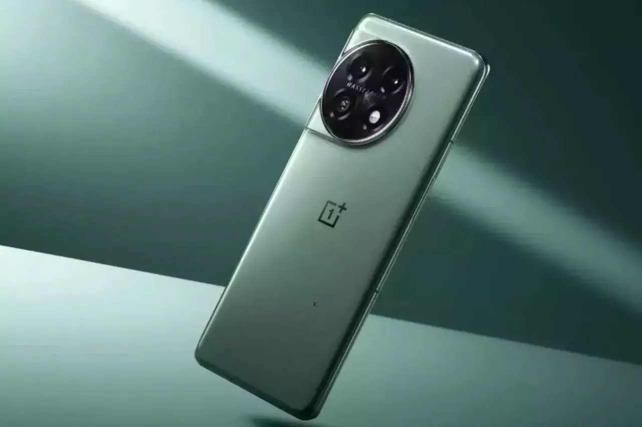 OnePlus 12 and 12R