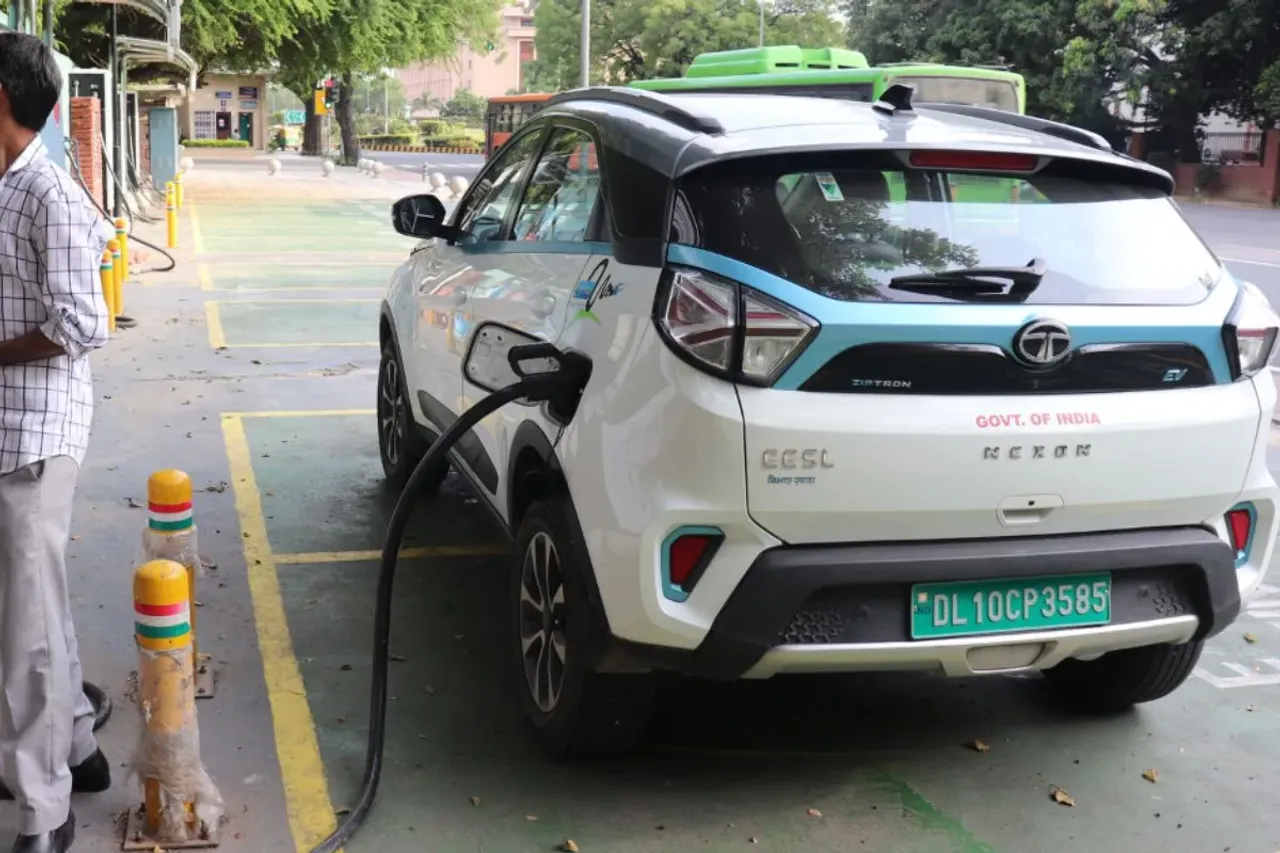 EV Sales in Delhi