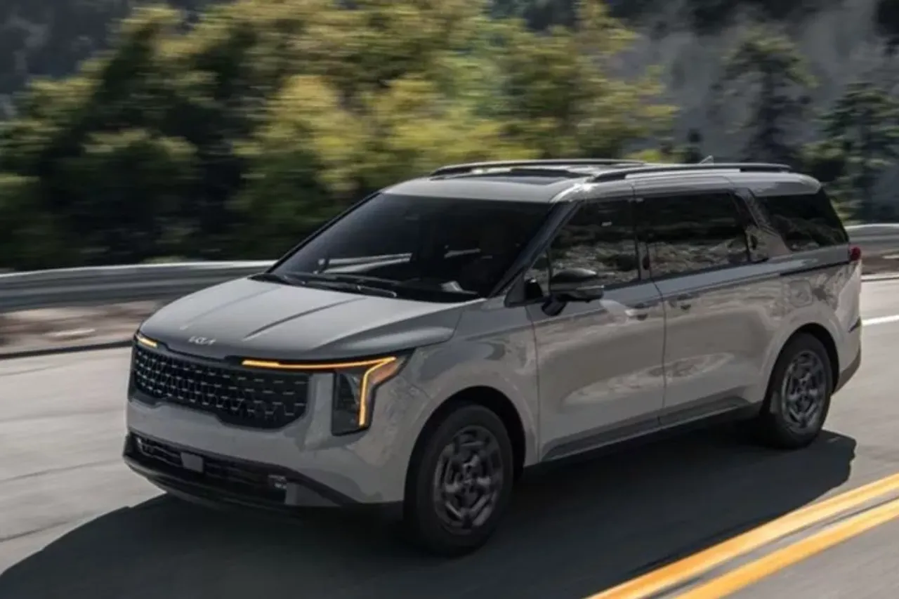 2025 Kia Carnival