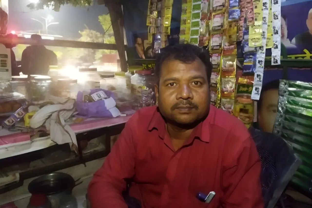 Ghazibad Tea Shop Owner