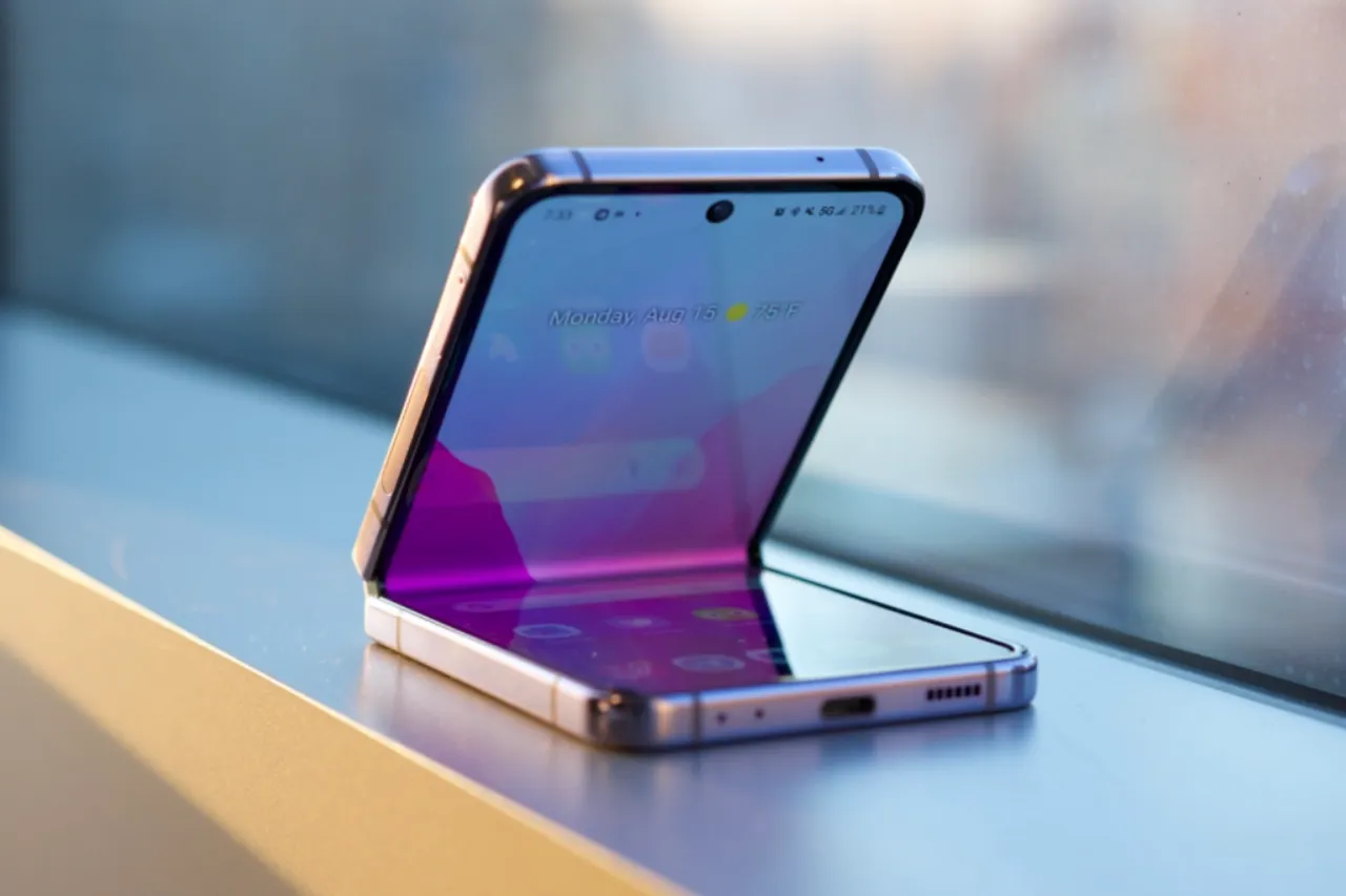 Samsung Galaxy Flip 6
