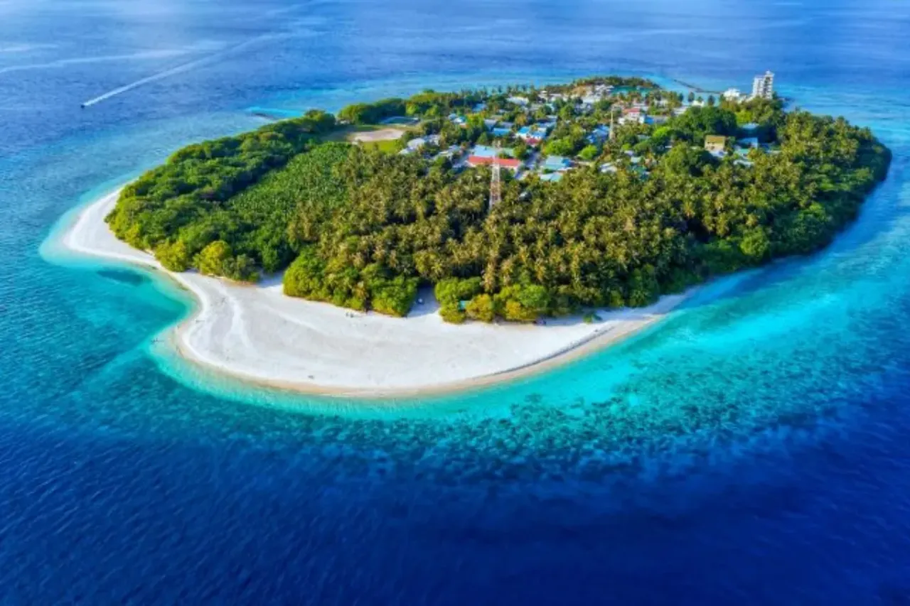 India Maldives Row