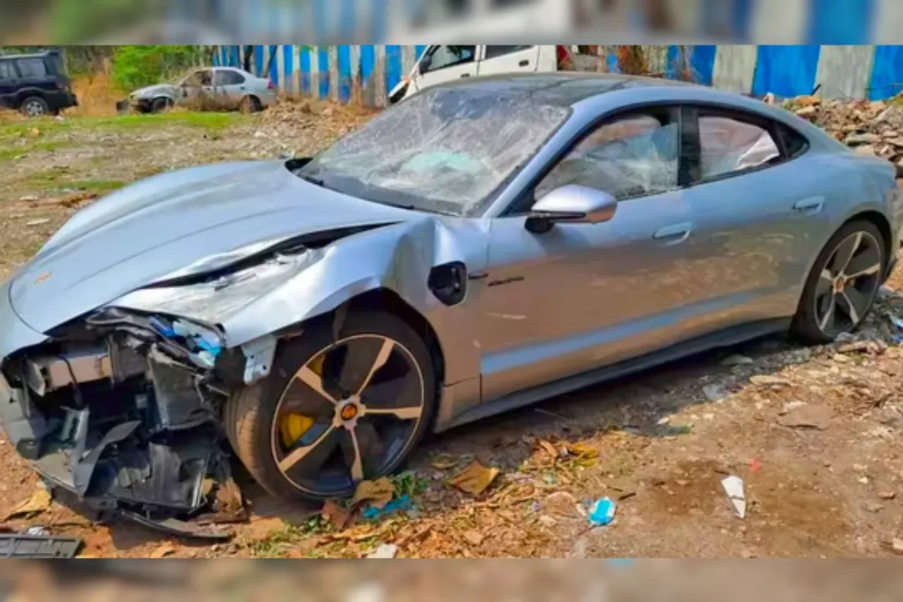 Pune Car Accident