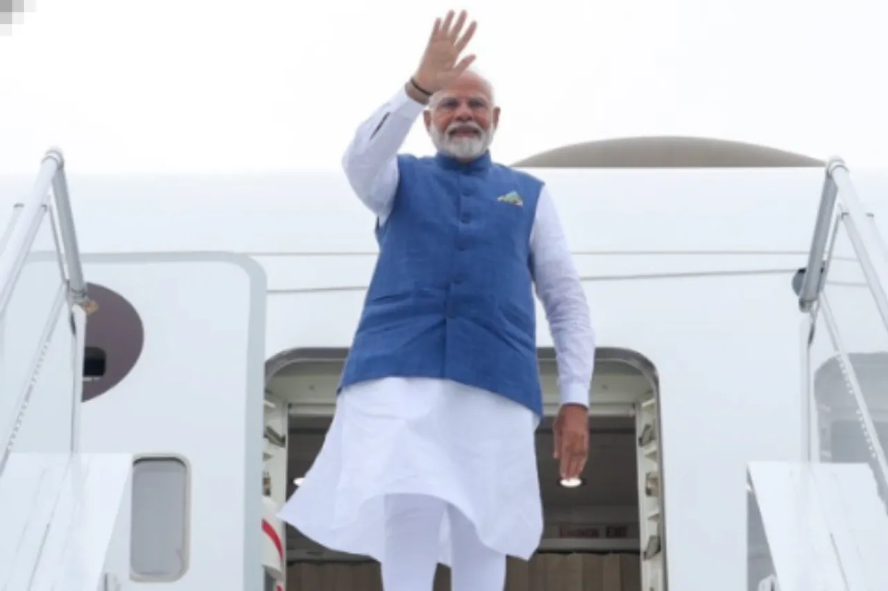 PM Modi Brunei & Singapore Visit