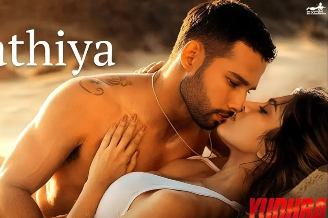 Yudhra Saathiya Song