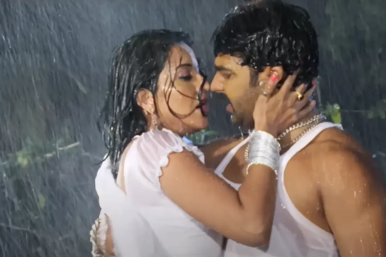 Pawan Singh and Monsalisa