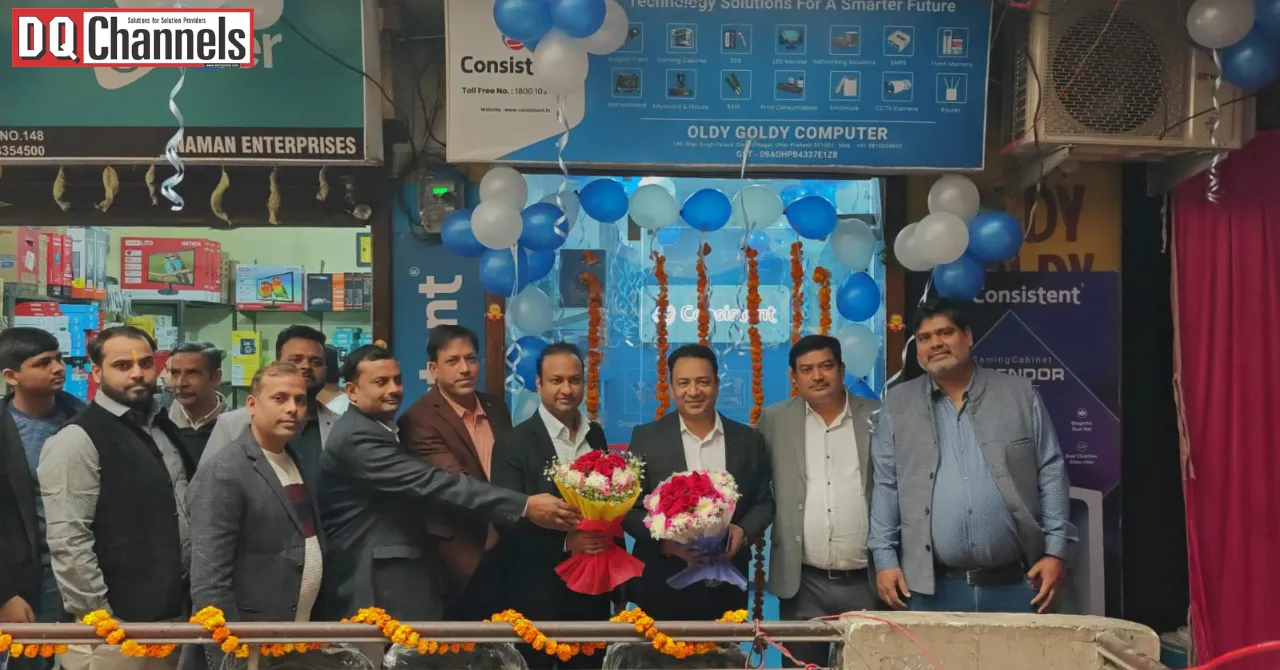 Consistent Infosystems Opens First Showroom in Ghaziabad (1)