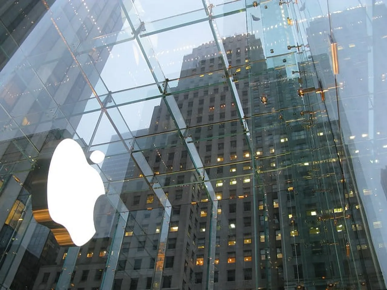 apple logo