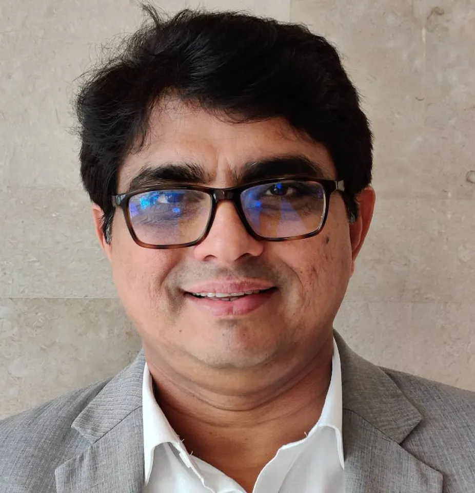 Role of IT Associations